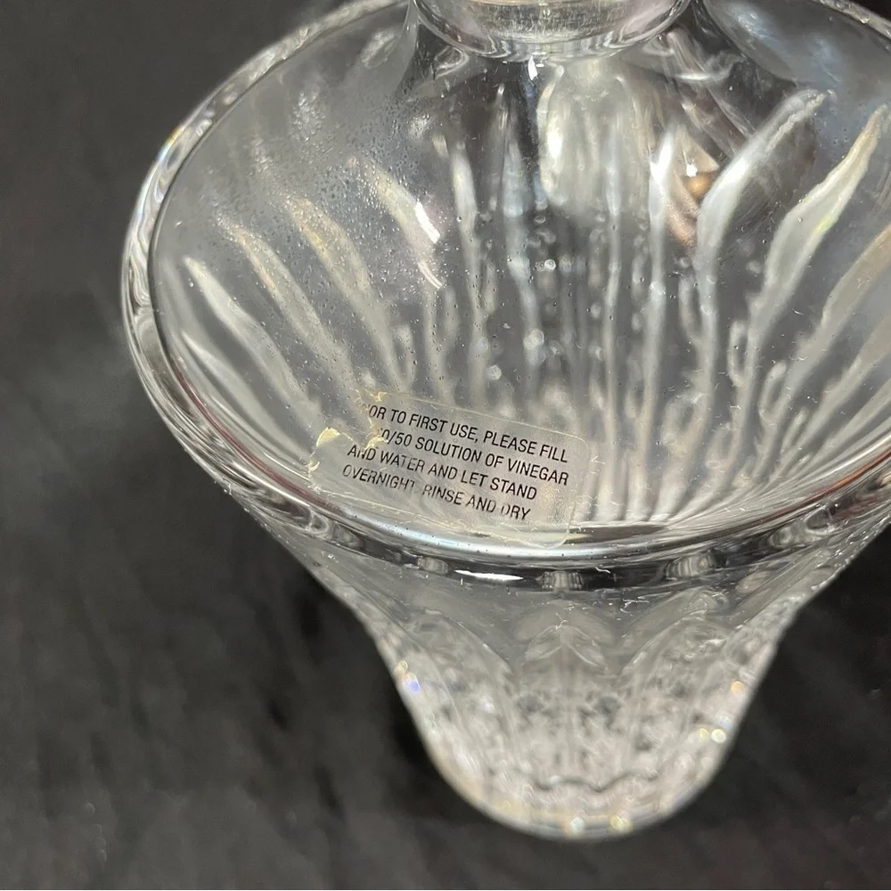 Elegant Clear Glass Decanter